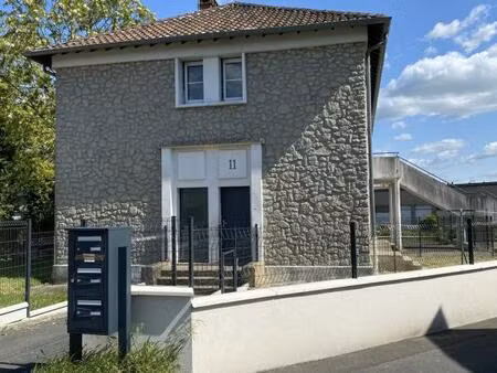 location maison 4 pièces 93 m² à issoudun (36100)