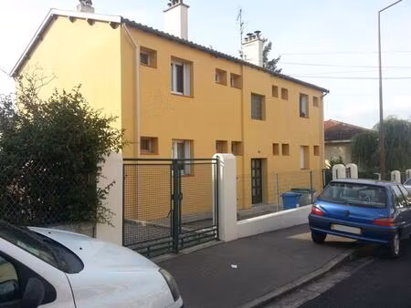 roseraie : idéal investisseur  immeuble de 180 m² de 4 lots d'habitation