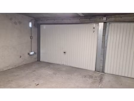 parking - 26 m²