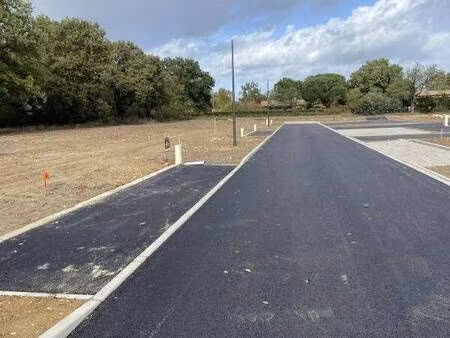 terrain constructible viabilisé à vendre