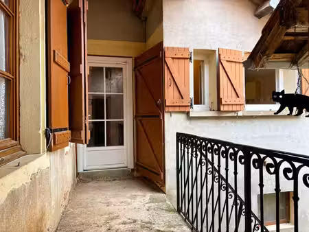 maison de village en pierre