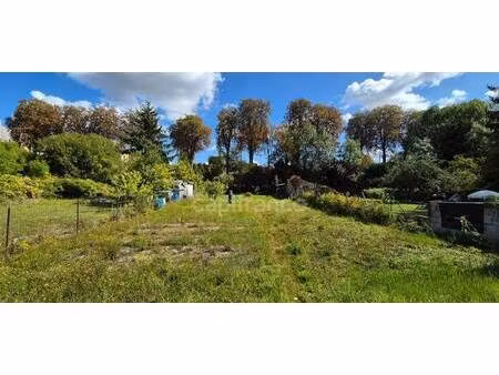 terrain constructible à vendre