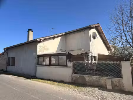 maison de village la truchere