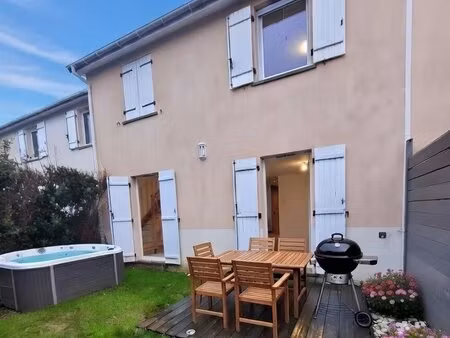 charmante maison familiale baignée de lumière