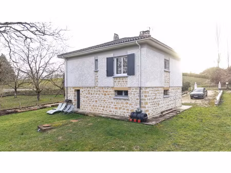 vente maison 5 pièces 75 m² lolme (24540)