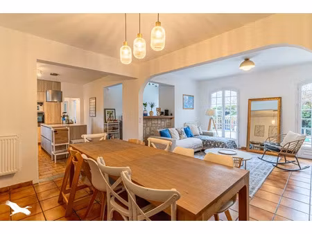 vente maison 9 pièces 190 m² à gradignan (33170)  569 642 €