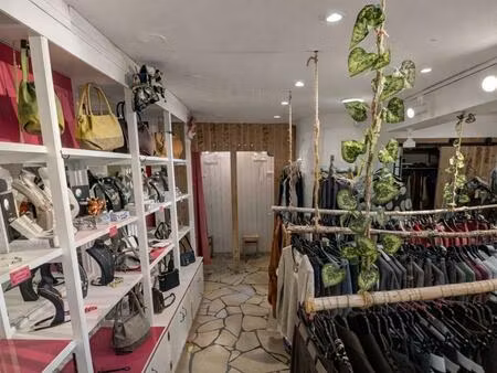 vente boutique/local commercial 45 m²