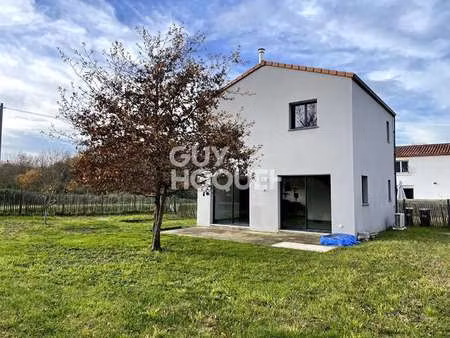 location maison à saint-philbert-de-grand-lieu (44310) : à louer / 83m² saint-philbert-de-