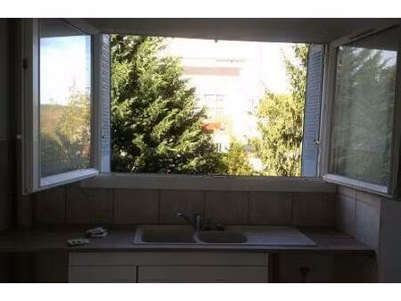 location appartement 3 pièces 60 m² à montbéliard (25200)