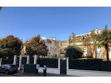 location appartement 1 pièce 21 m² à neuilly-sur-seine (92200)