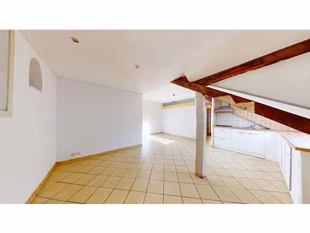 vente appartement 2 pièces 77 m² à oloron-sainte-marie (64400)  73 000 €