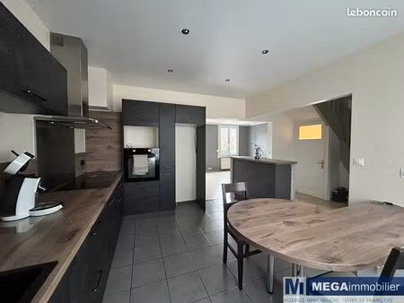 maison 5 pièces 116 m²