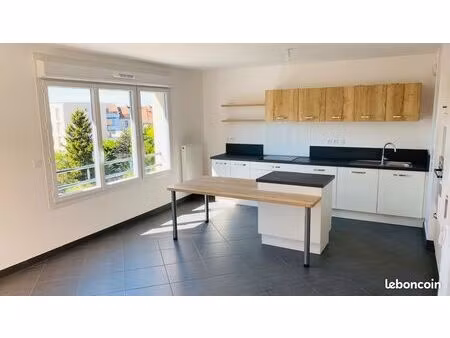 appartement 3 pièces 59m2