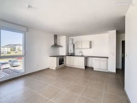 appartement 3 pièces 63 m²