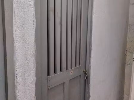 loue cave spacieuse  saine et sécurisée