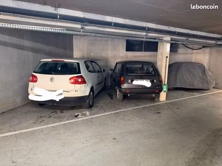 ⭐ rare – place de parking pour 3 véhicules – sécurité maximale – sophia antipolis
