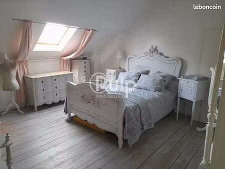 maison 3 pièces 80 m²