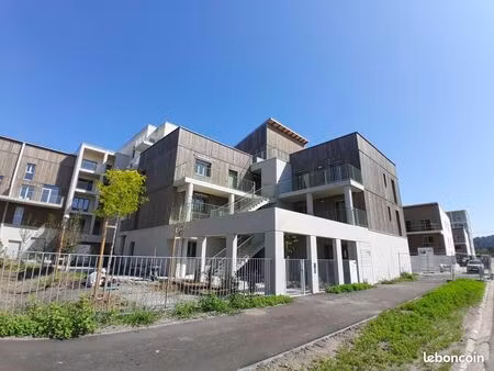 appartement 5 pièces 95 m²