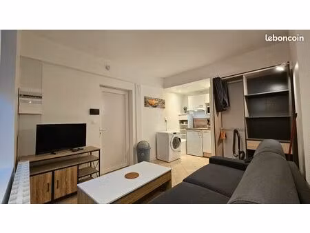 studio rénové centre-ville