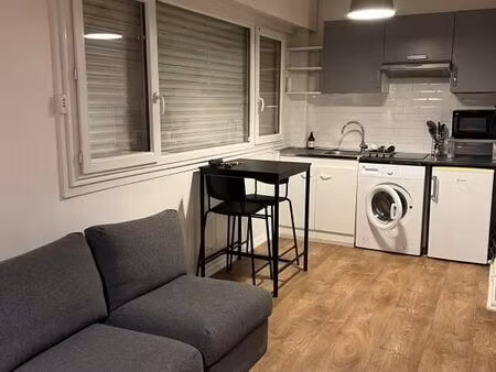 studio 1 pièce 29 m²
