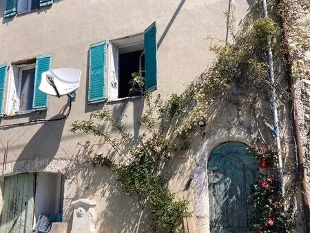 belle maison de village