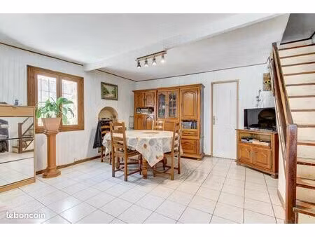 maison 5 pièces 90 m²