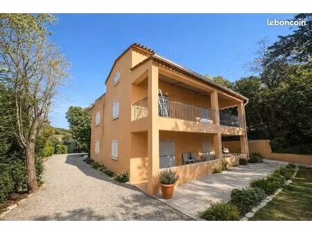 maison 5 pièces 180 m²