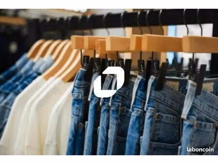 local commercial 200 m²