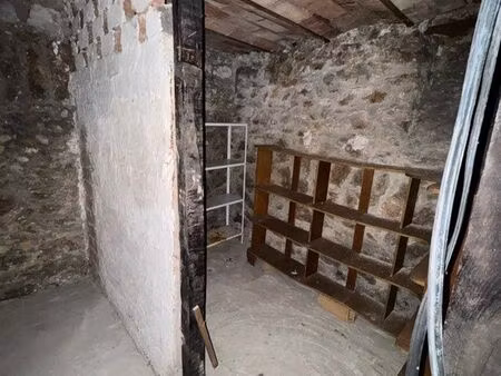 cave - 9m2 - passy - rue massenet