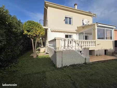 maison 5 pièces - villeneuve loubet- proche des plages