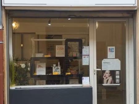 local 22m2 vieil antibes