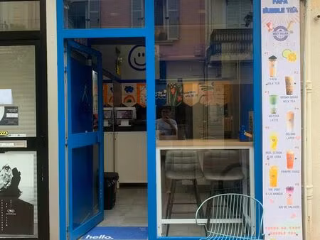 commerce  loyer annuel de 9 640 charges comprises