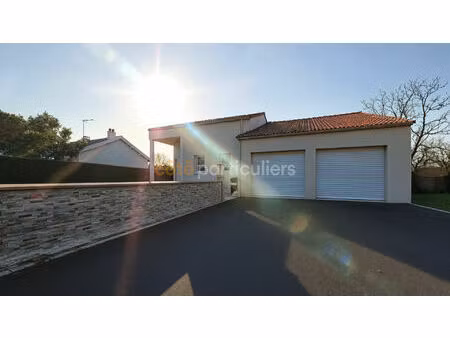 la roche-sur-yon -- quartier belle place -- maison 5 pieces -- 159 m2 -- jardin -- veranda