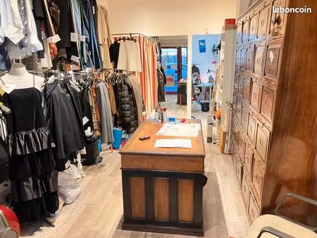 fonds de commerce paris 16ème village de passy - 30 m2 - rue commerçante