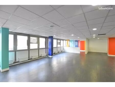 bureaux 154 m²