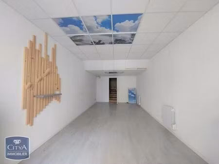location local commercial 51m² clermont l herault 34800