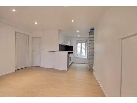 location appartement 2 pièces 26m² clermont ferrand 63000