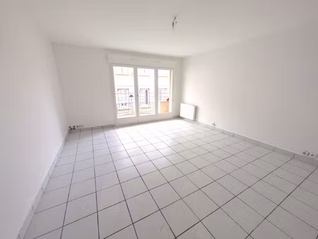location appartement 4 pièces 88m² feurs 42110