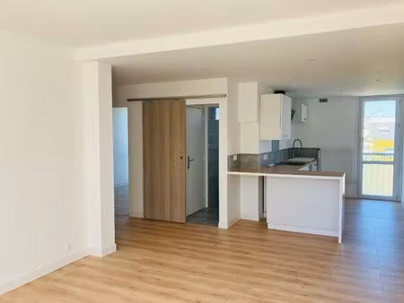 location appartement 3 pièces 58m² st etienne 42100