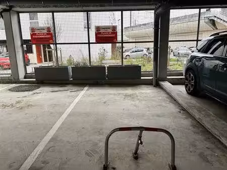 achat parking cenon 33150
