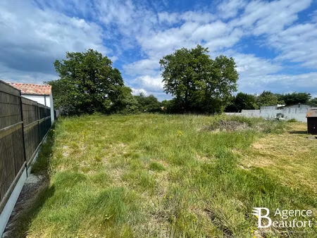 achat terrain 880m²