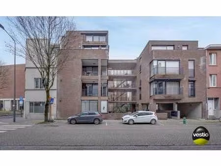 ruim  modern appartement 120 m² met 3 slaapkamers