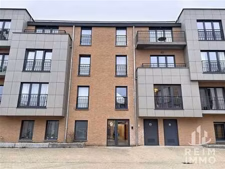 studio dans le quartier courbevoie