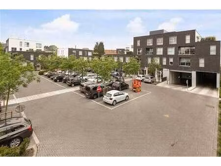 appartement 2 ch  au calme avec terrasses et jardin ! cave e