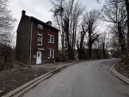 maison 4 façades avec jardin  4 chambres  bureau et garage