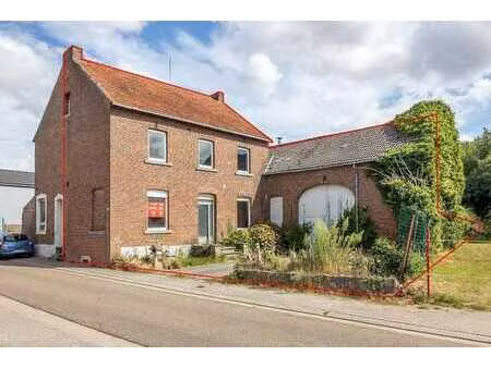 maison dans environnement rural