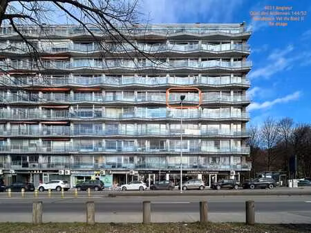 confortable et lumineux appartement/peb c/parking intérieur