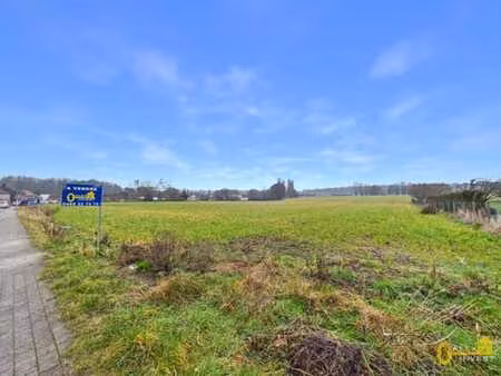 terrain à bâtir 8a22ca dans quartier recherché