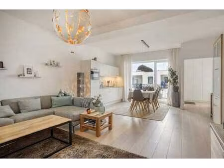 appartement de 3 chambres dans un quartier résidentiel fermé