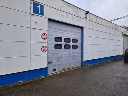 entrepôt de 110m²